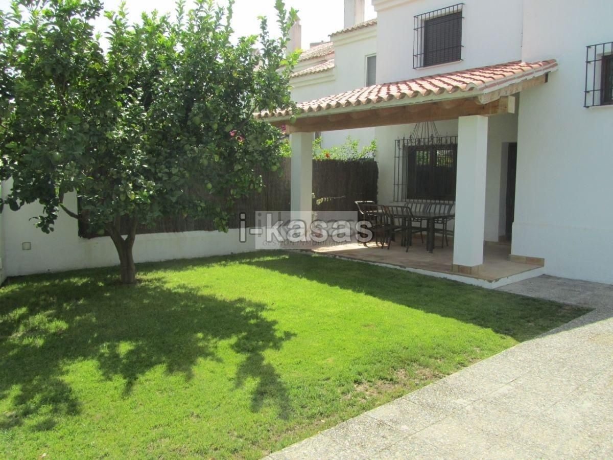 Casa o chalet en venta en  Pintor Gonzalez Agreda, El Altillo