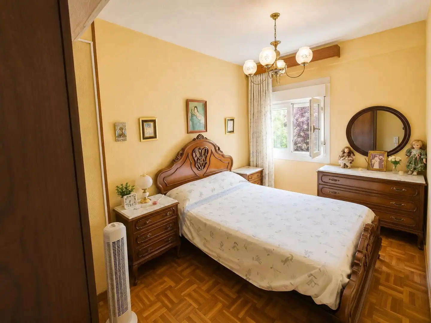Habitación de Piso en venta en Madrid con Terraza