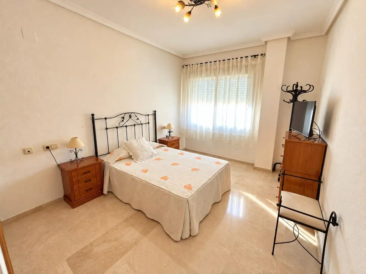 Piso con terraza en venta en Avenida JUAN PABLO II 13, imagen 8