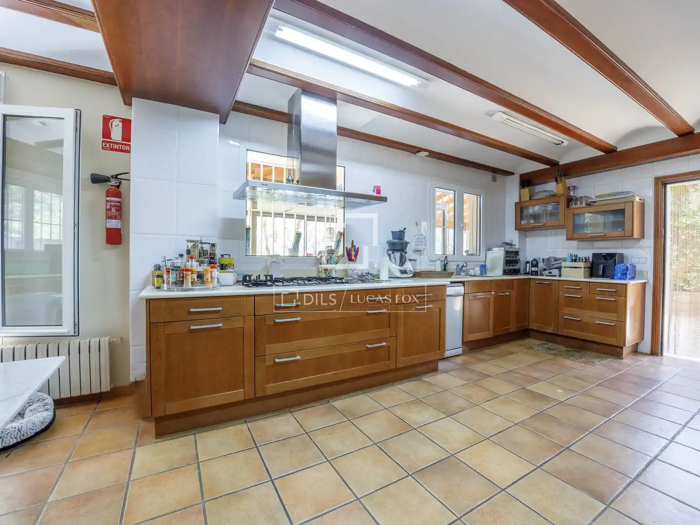 Cocina de Finca rústica en venta en Rocafort con Aire acondicionado, Jardín privado y Terraza