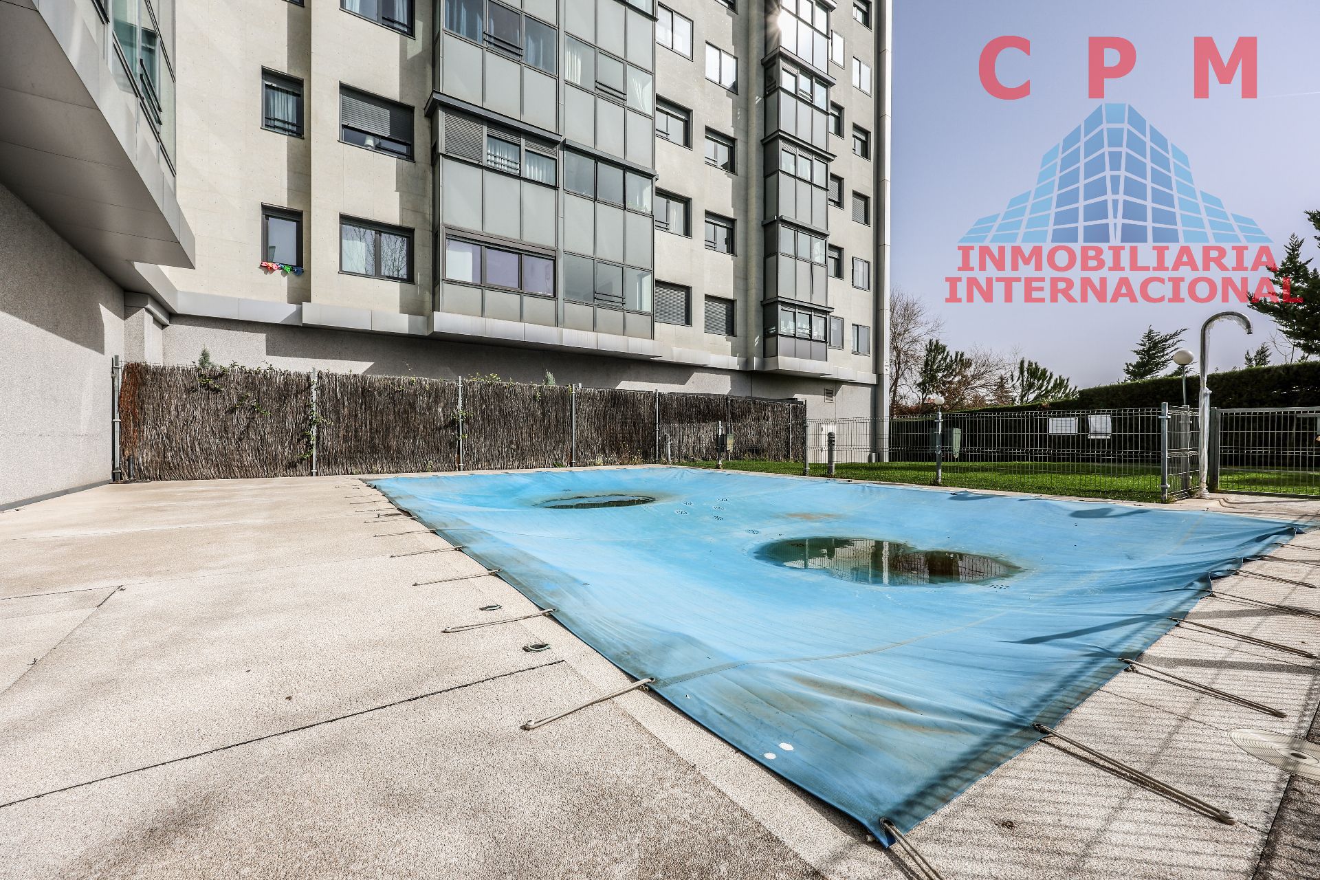 Piscina de Pis de lloguer en  Madrid Capital amb Aire condicionat, Calefacció i Parquet