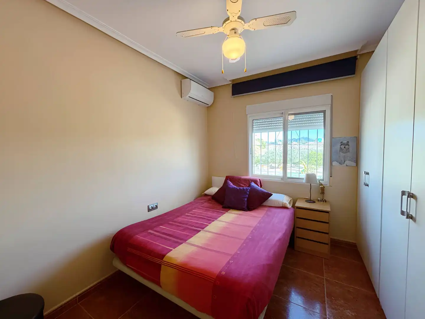 Habitación de Casa o chalet en venta en Alicante / Alacant con Aire acondicionado, Jardín privado y Trastero