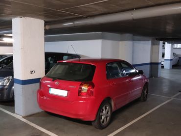 Individuel à vendre à Carrer de les Corts Catalanes 1
