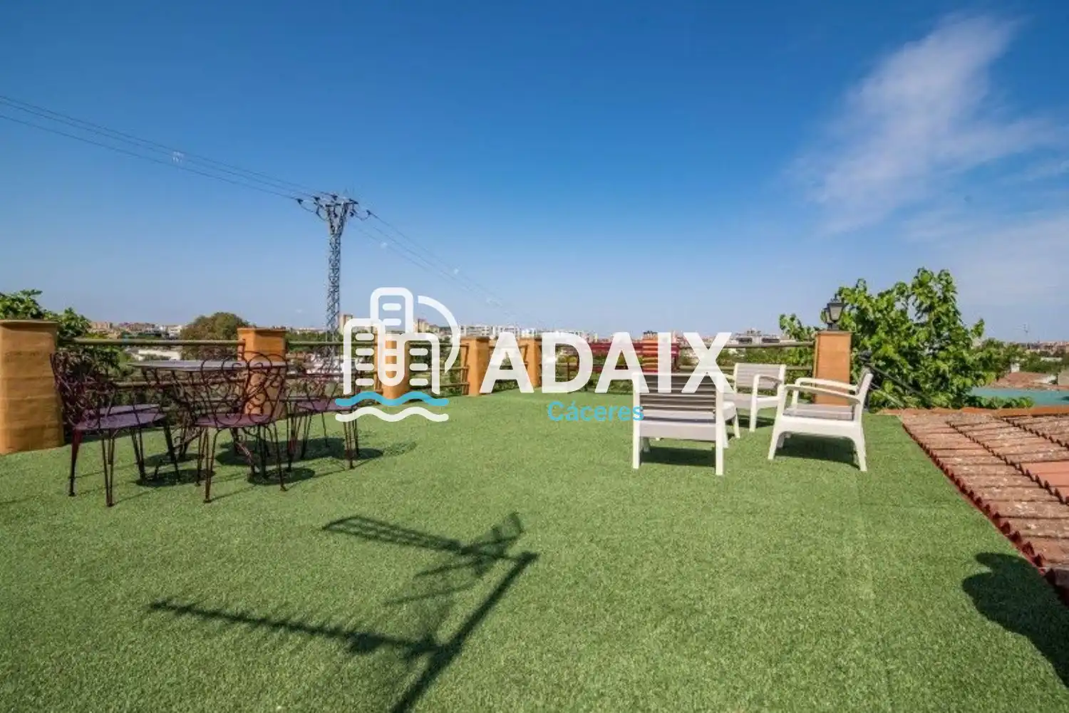Terrassa de Casa o xalet en venda en Cáceres amb Aire condicionat i Terrassa