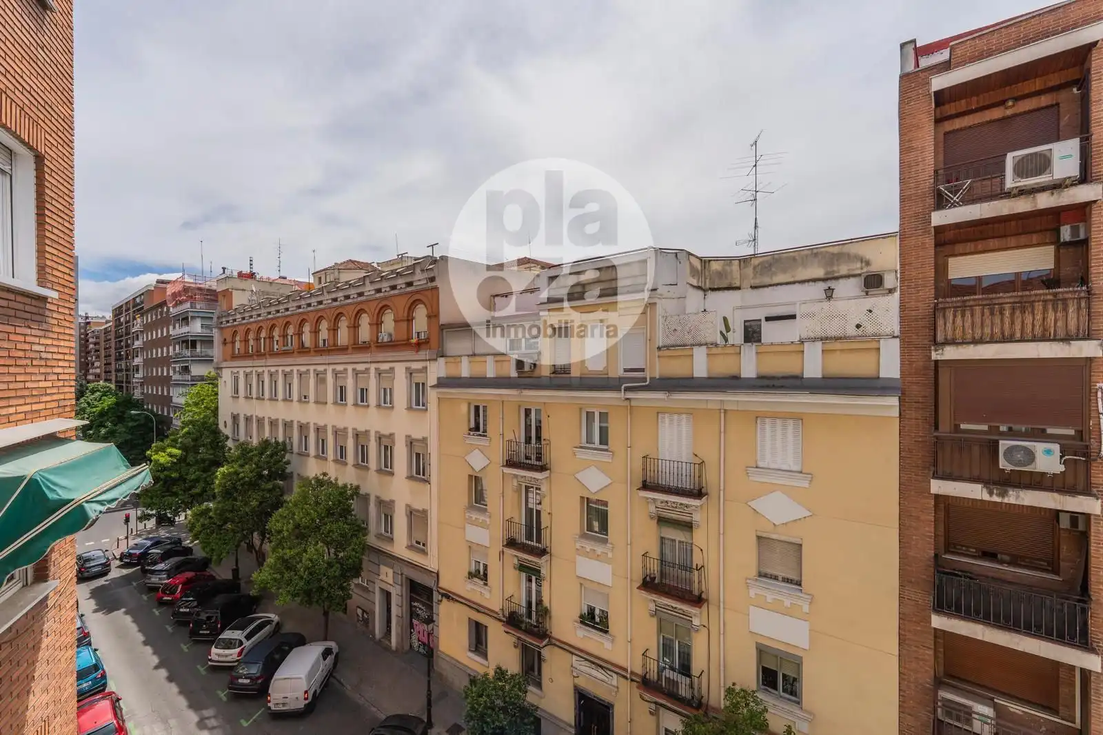 Vista exterior de Piso en venta en Madrid con Aire acondicionado, Calefacción y Terraza