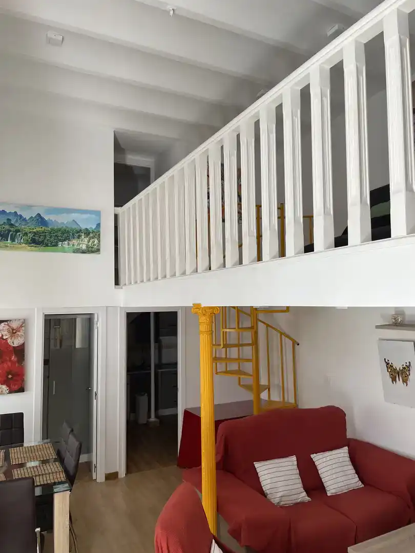 Piso de alquiler en Constantina con Aire acondicionado, Parquet y Amueblado