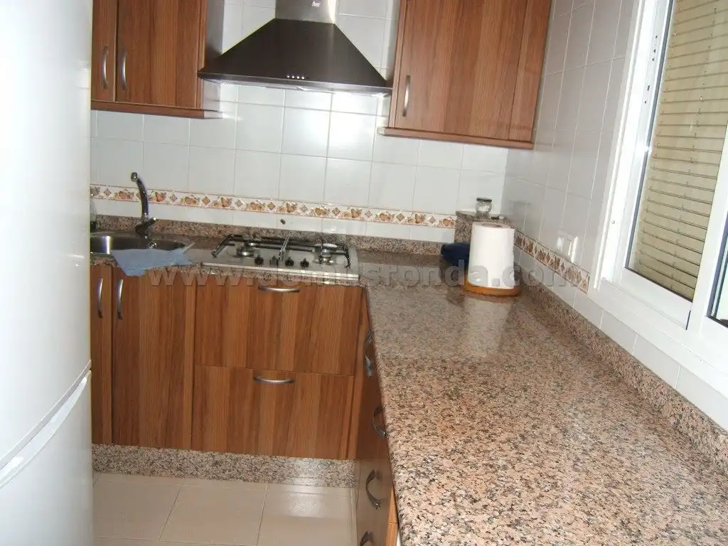 Cocina de Piso en venta en Ronda con Aire acondicionado, Terraza y Amueblado