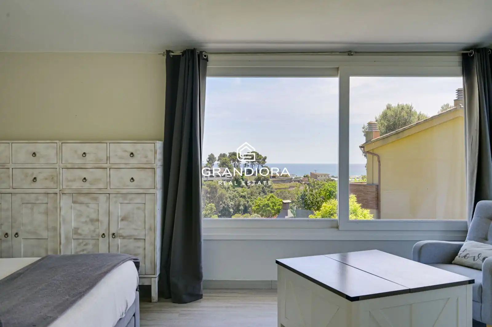 Dormitori de Casa o xalet en venda en Santa Susanna amb Aire condicionat, Terrassa i Traster