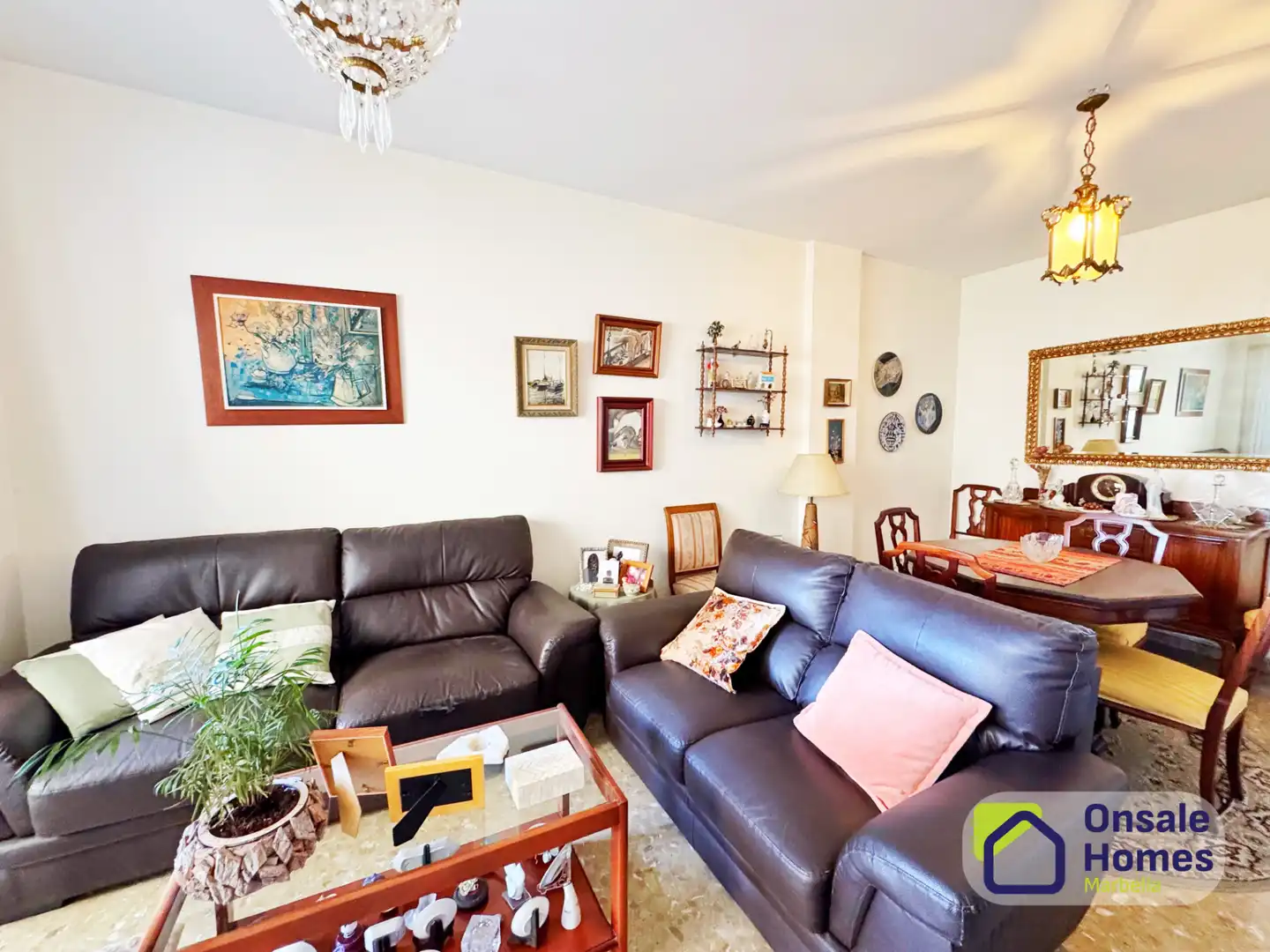 Wohnzimmer von Wohnung zum Verkauf in Marbella mit Terrasse, Balkon und Gemeinschaftspool