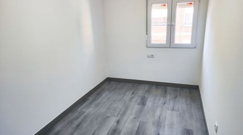 Foto 2 de Piso en venta en El Carmen - Casas del Hogar, Palencia Capital