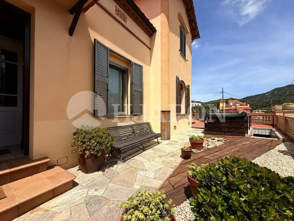 Terrassa de Casa o xalet en venda en Teià amb Calefacció, Jardí privat i Terrassa