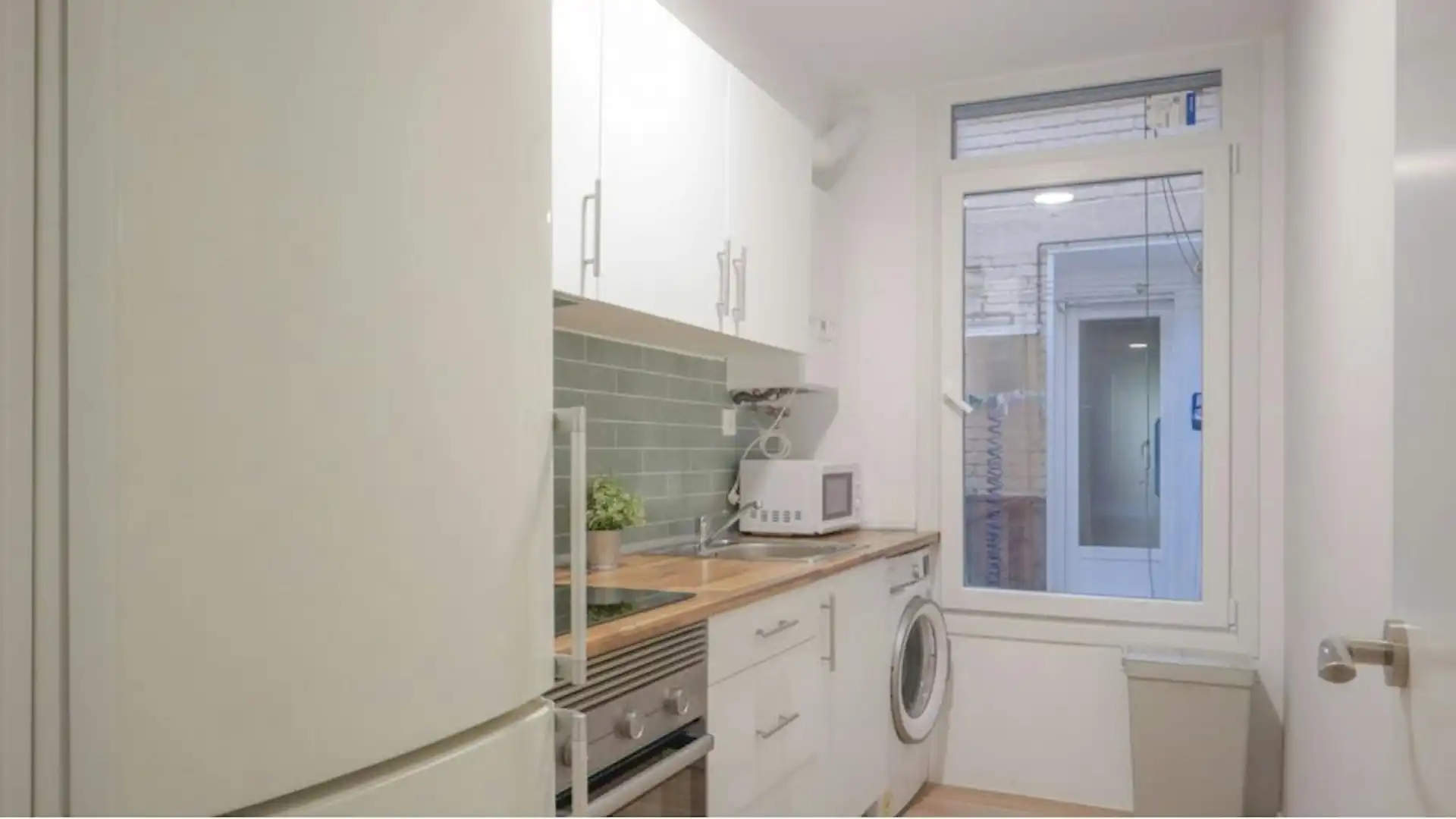 Küche von Wohnung zur Miete in Madrid mit Heizung, Möbliert und Waschmaschine