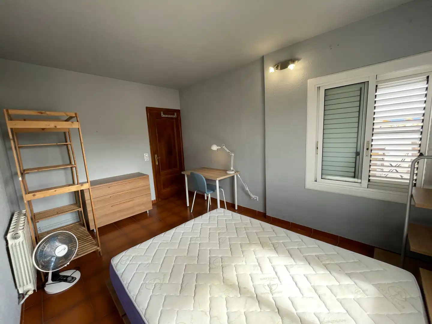 Bedroom of Attic for sale in Salt  with Air Conditioner, Heating and Terrace