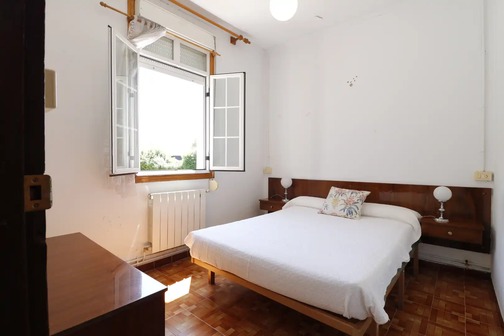 Habitación de Casa adosada en venta en Curtis con Calefacción, Jardín privado y Amueblado