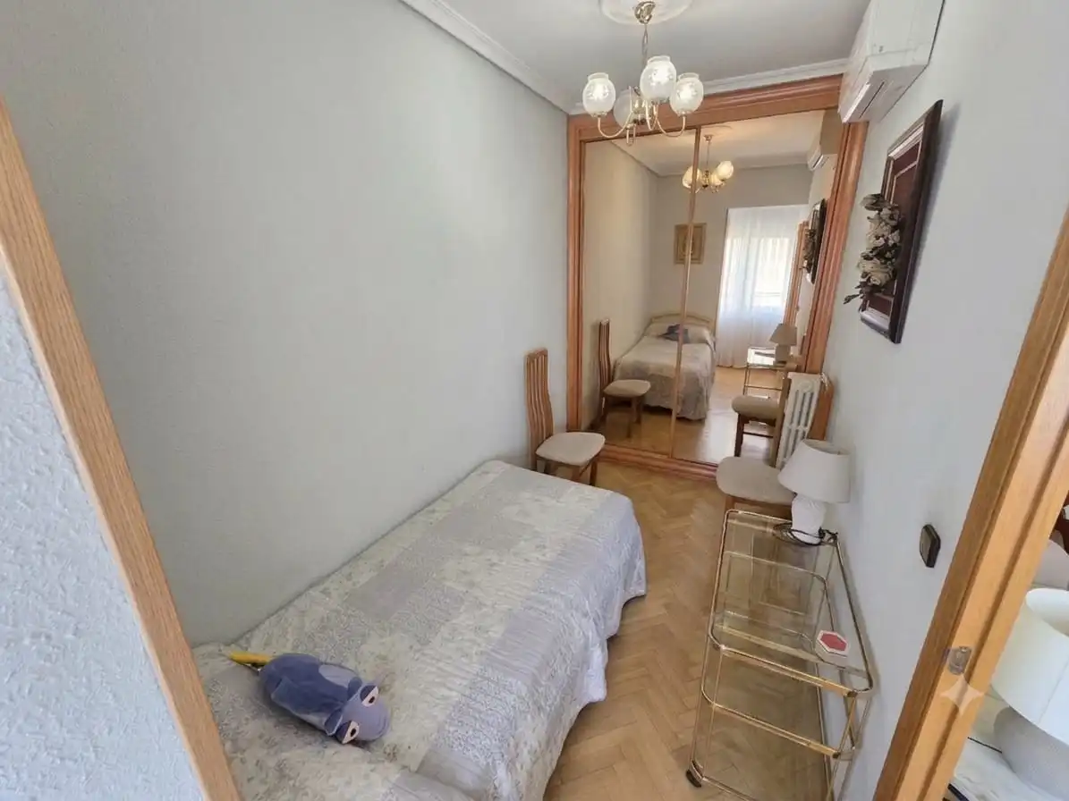 Habitación de Piso en venta en Madrid con Aire acondicionado, Calefacción y Amueblado