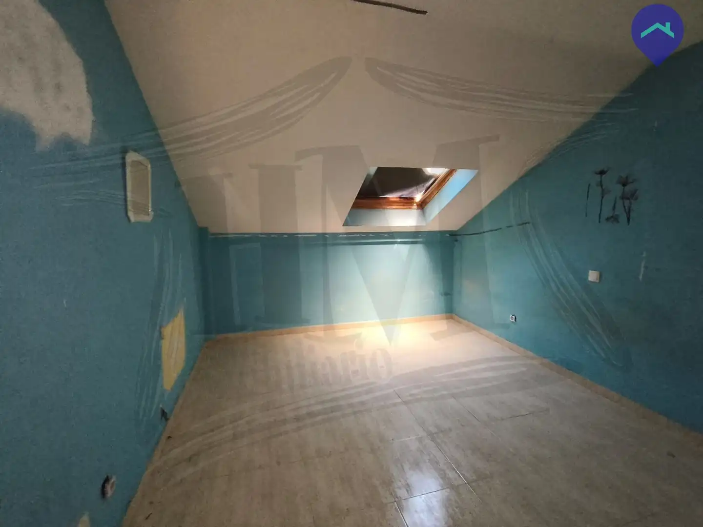 Casa o chalet en venta en Villanueva de la Torre con Jardín privado, Trastero y Alarma