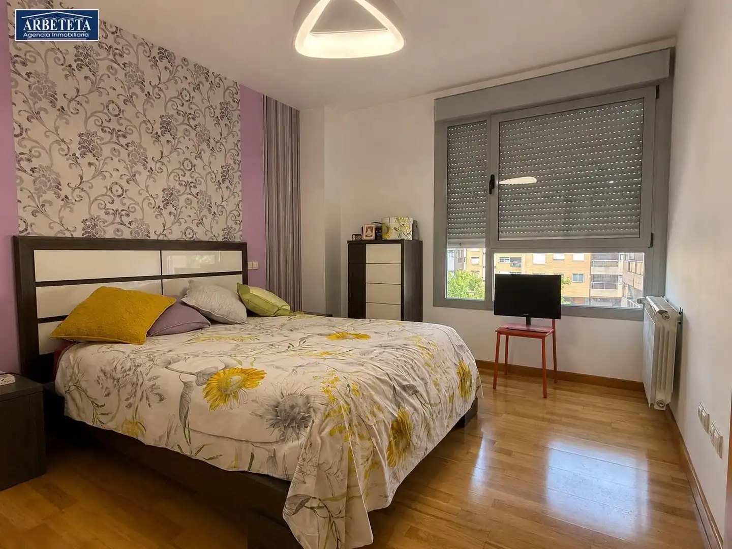 Schlafzimmer von Wohnung zum Verkauf in Yebes mit Heizung, Terrasse und Abstellraum