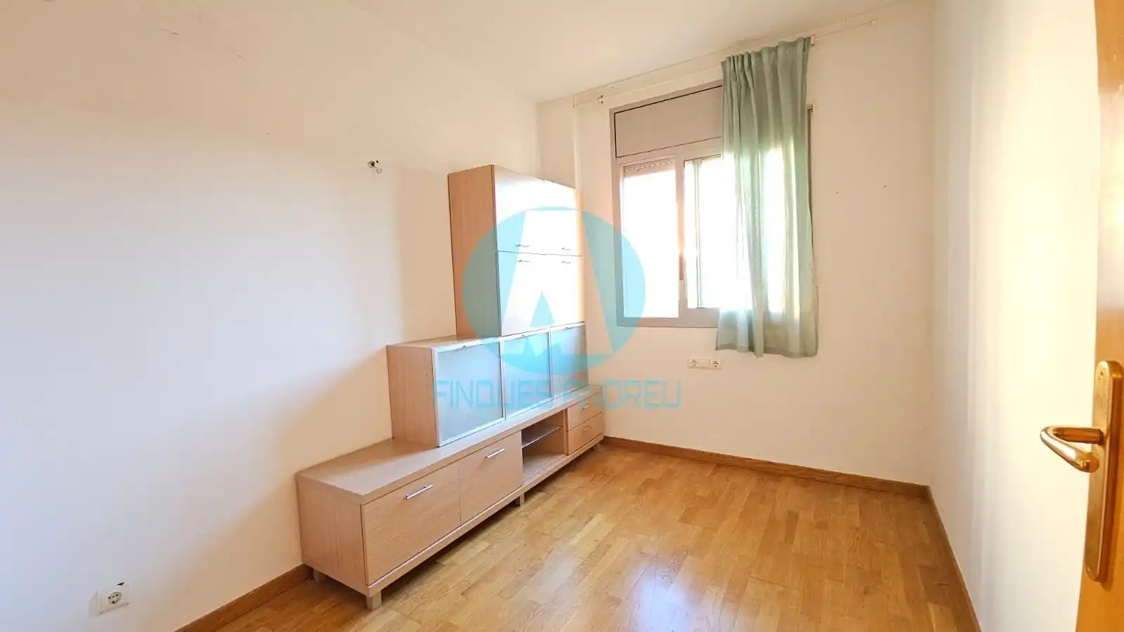 Schlafzimmer von Wohnung zum Verkauf in Mataró mit Klimaanlage, Heizung und Terrasse