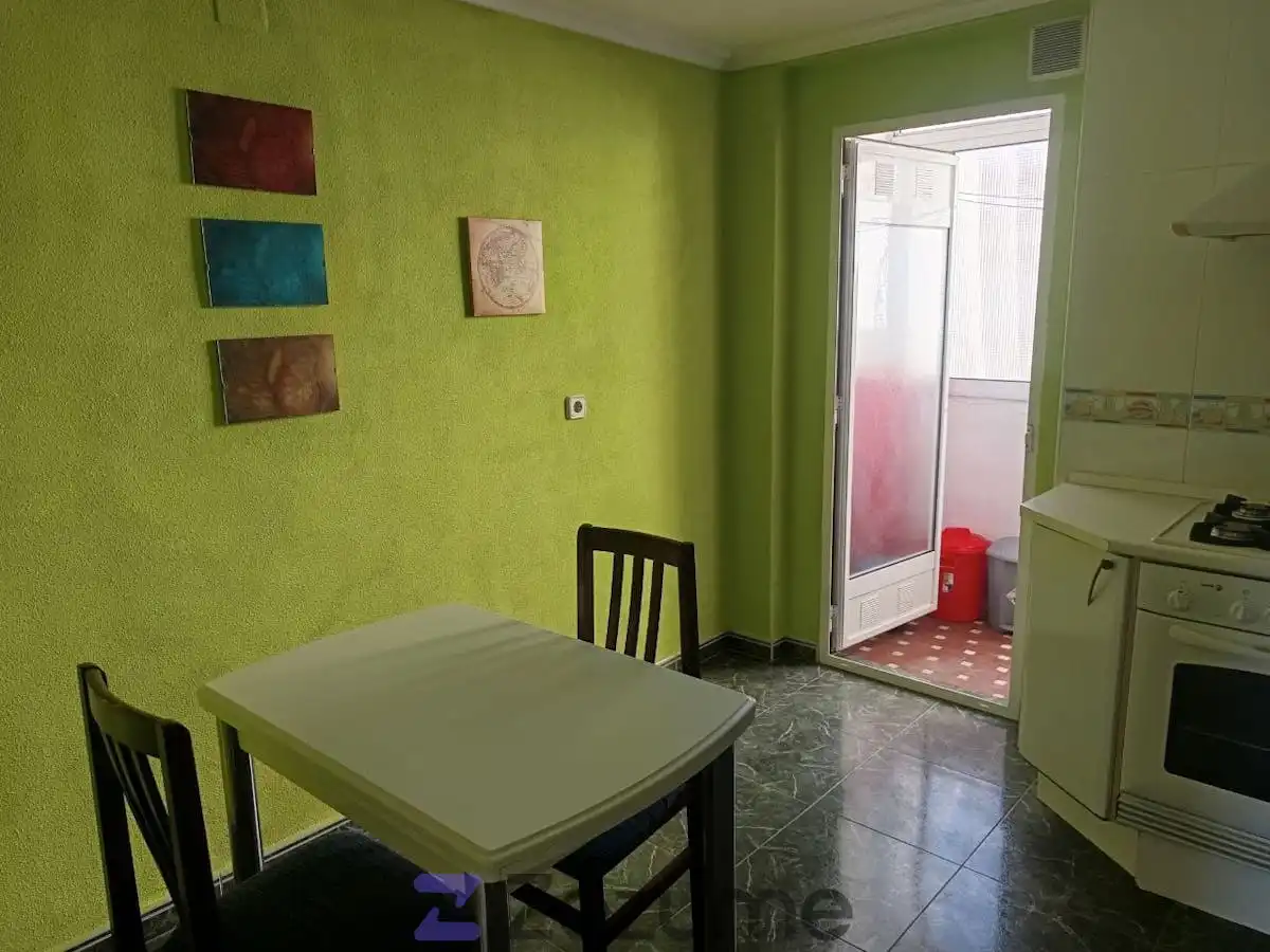 Esszimmer von Wohnung zur Miete in Valencia mit Möbliert, Ofen und Waschmaschine