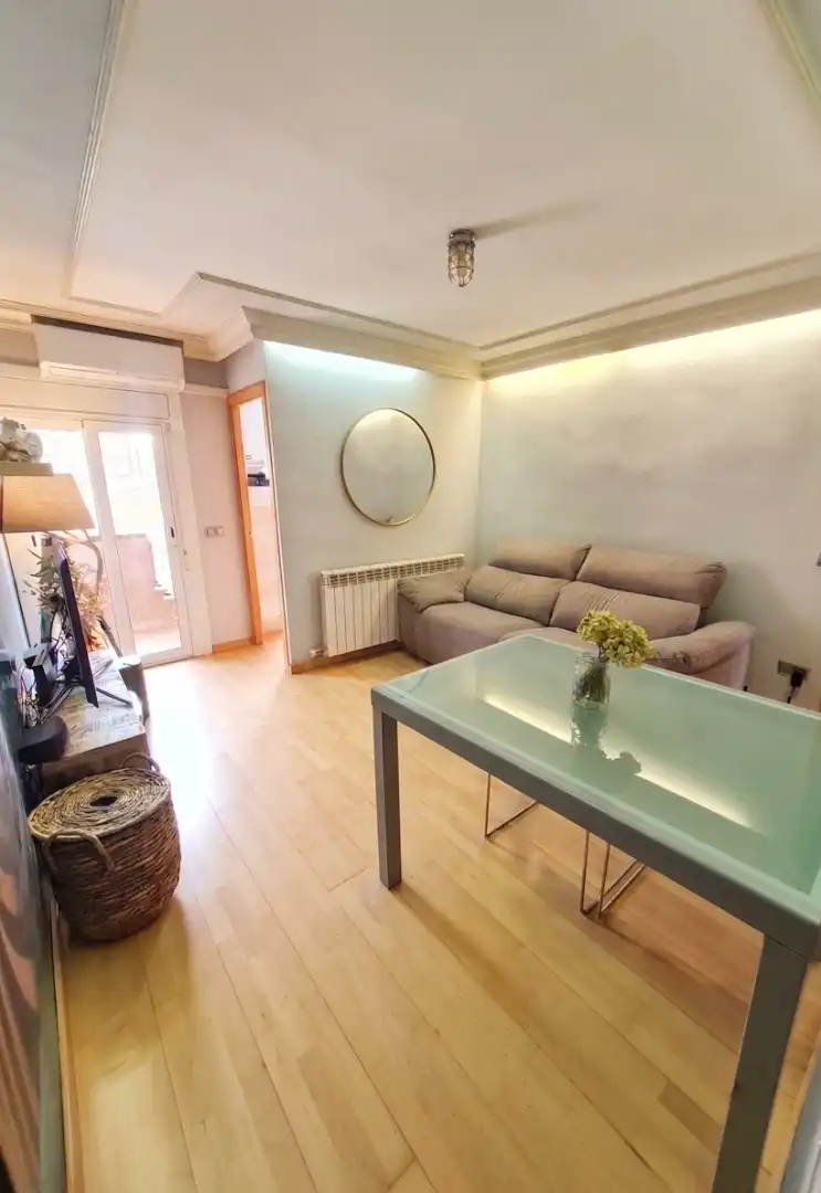 Living room of Flat for sale in Sabadell  with Air Conditioner and Balcony