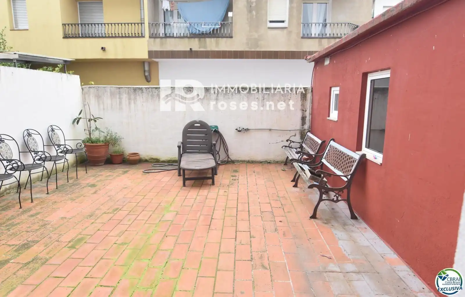 Terrasse von Geschaftsraum zum Verkauf in Roses mit Klimaanlage