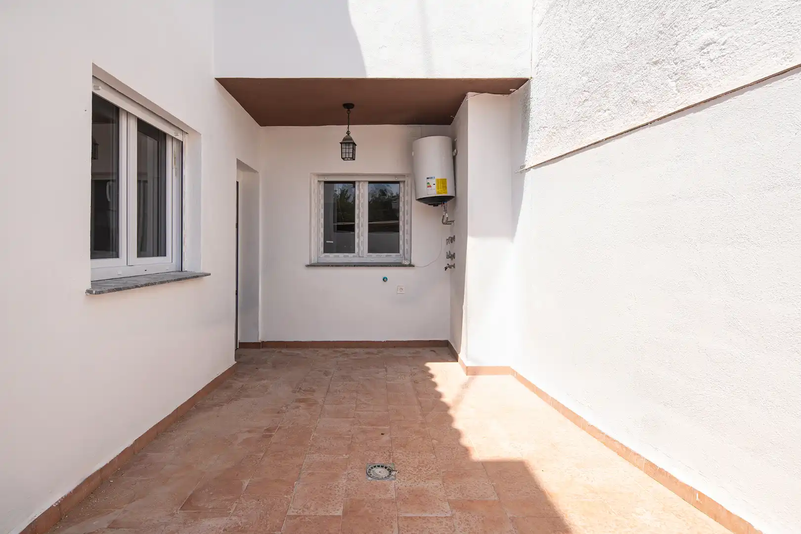 Terrassa de Casa adosada en venda en Huétor Vega amb Jardí privat, Terrassa i Forn