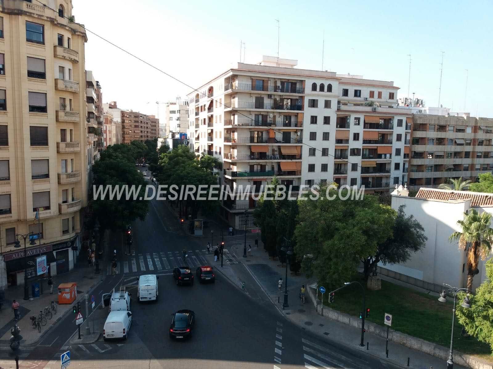 Exterior view of Flat to rent in  Valencia Capital  with Air Conditioner and Parquet flooring