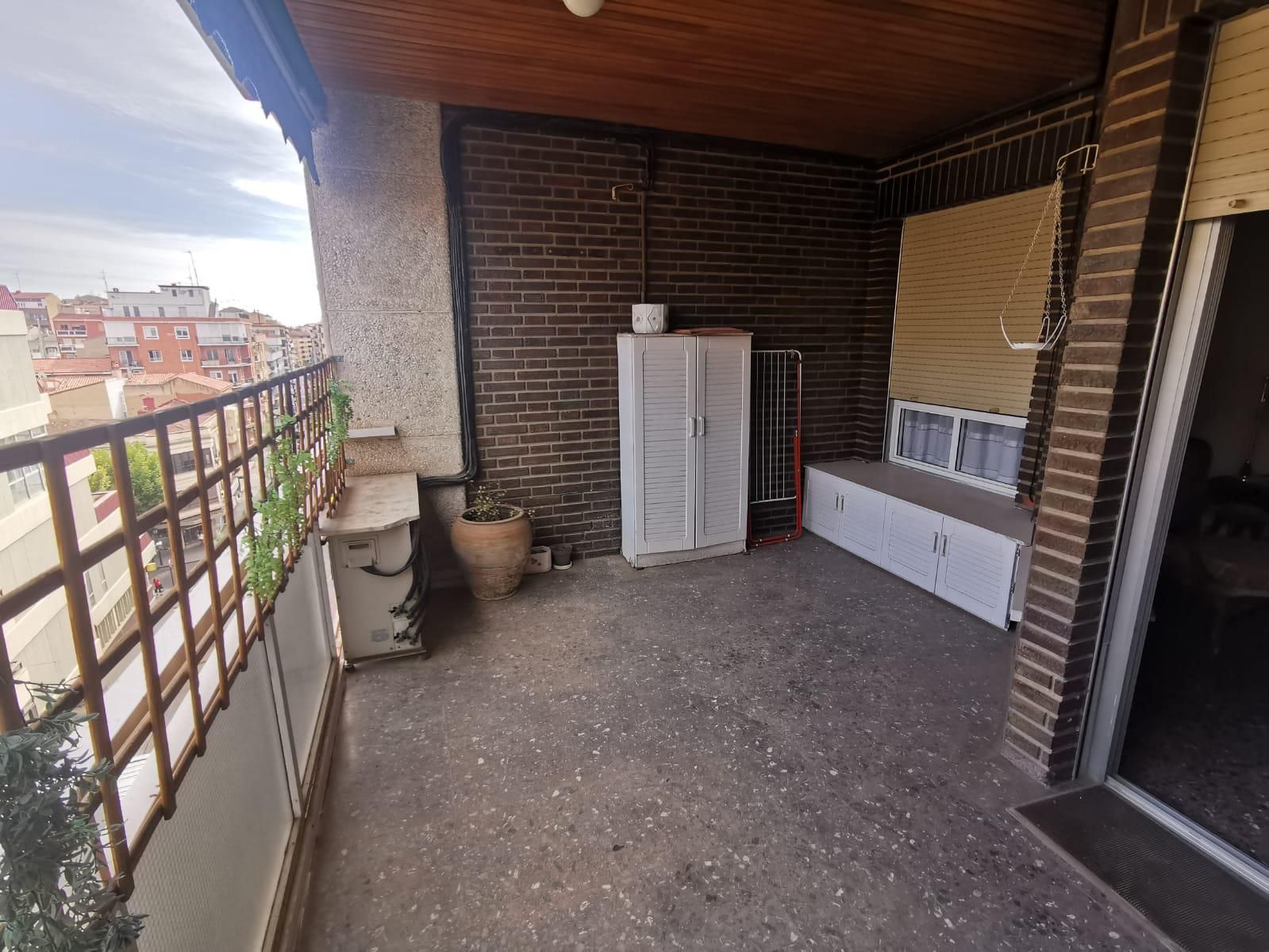 Terraza de Apartamento en venta en  Albacete Capital con Balcón
