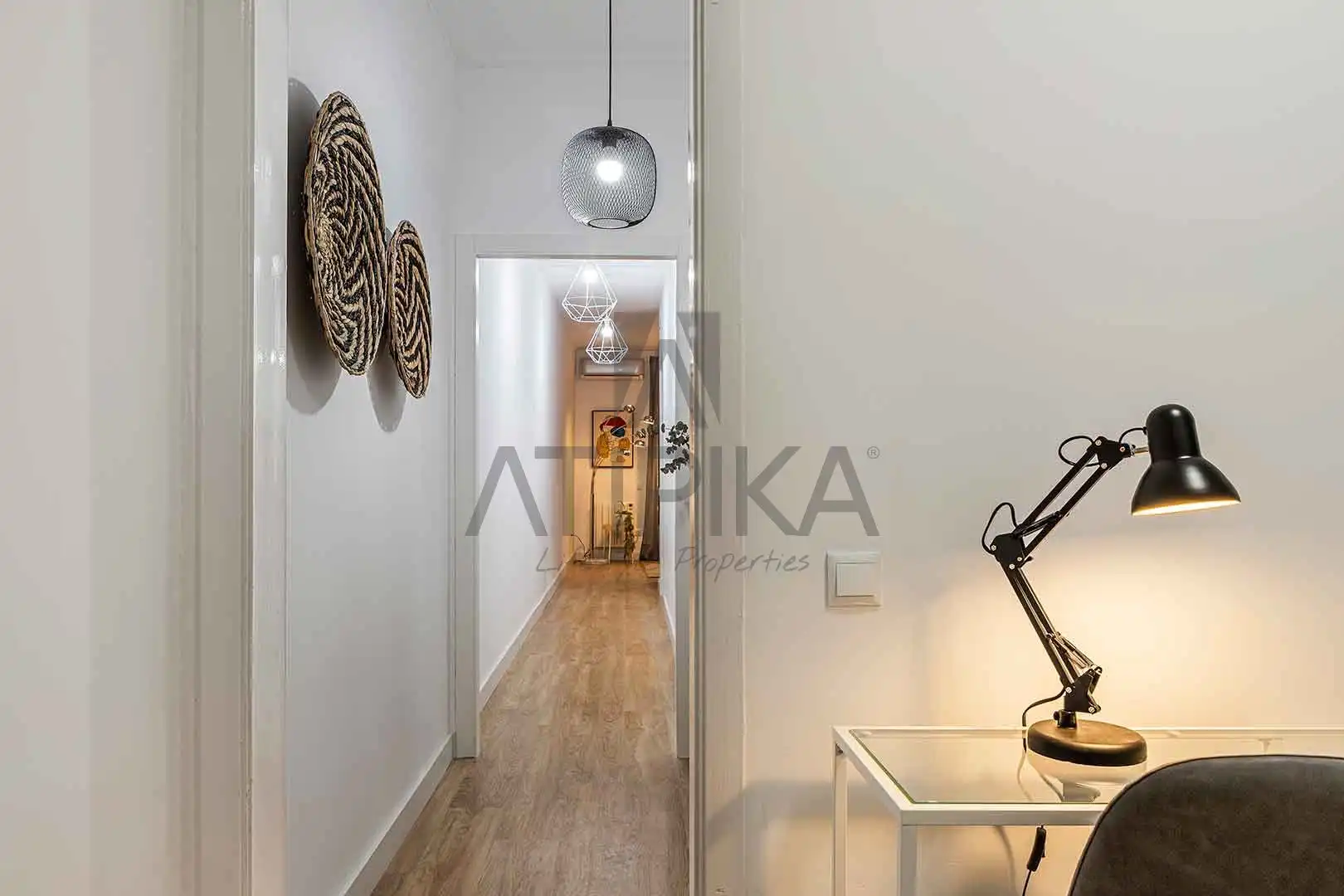 Attic for rent in El Camp de l'Arpa del Clot