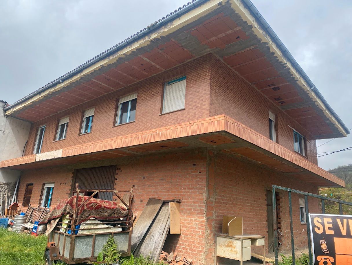Exterior view of House or chalet for sale in Matallana de Torío  with Private garden and Terrace