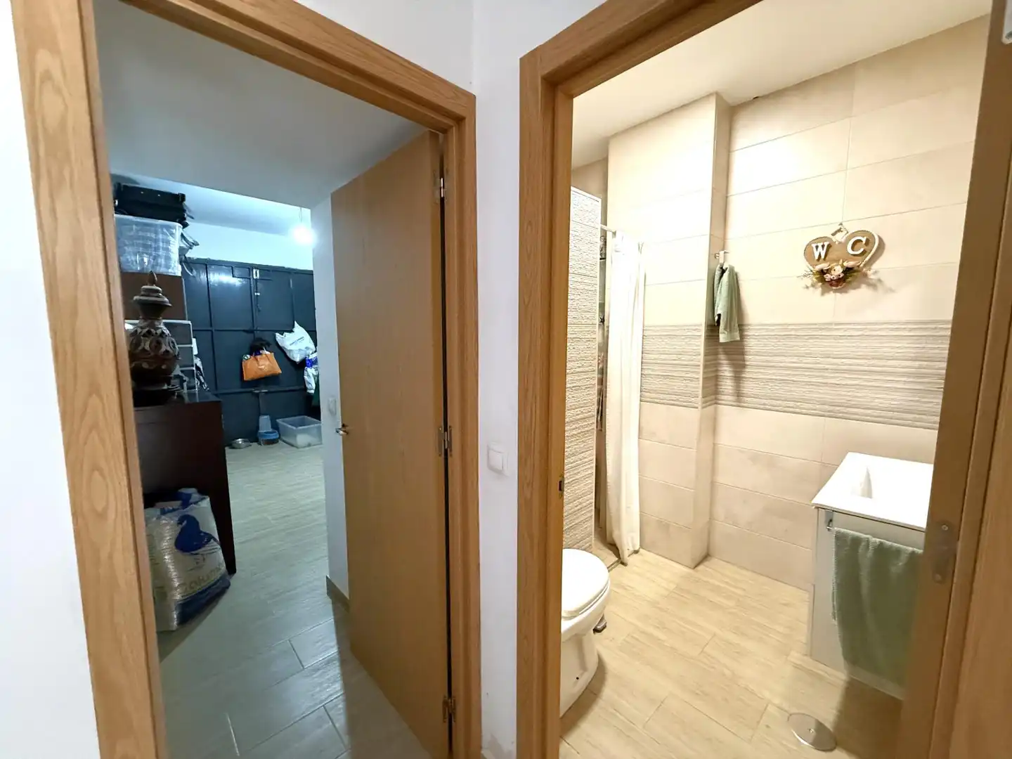 Bathroom of Detached homes for sale in Santiponce  with Air Conditioner, Terrace and Storage room