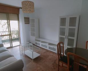 Apartment to rent in De Los Mozárabes, Ciudad Jardín - Zoco