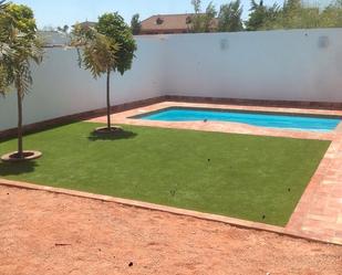 Swimming pool of Single-family semi-detached to rent in  Córdoba Capital  with Air Conditioner, Heating and Private garden