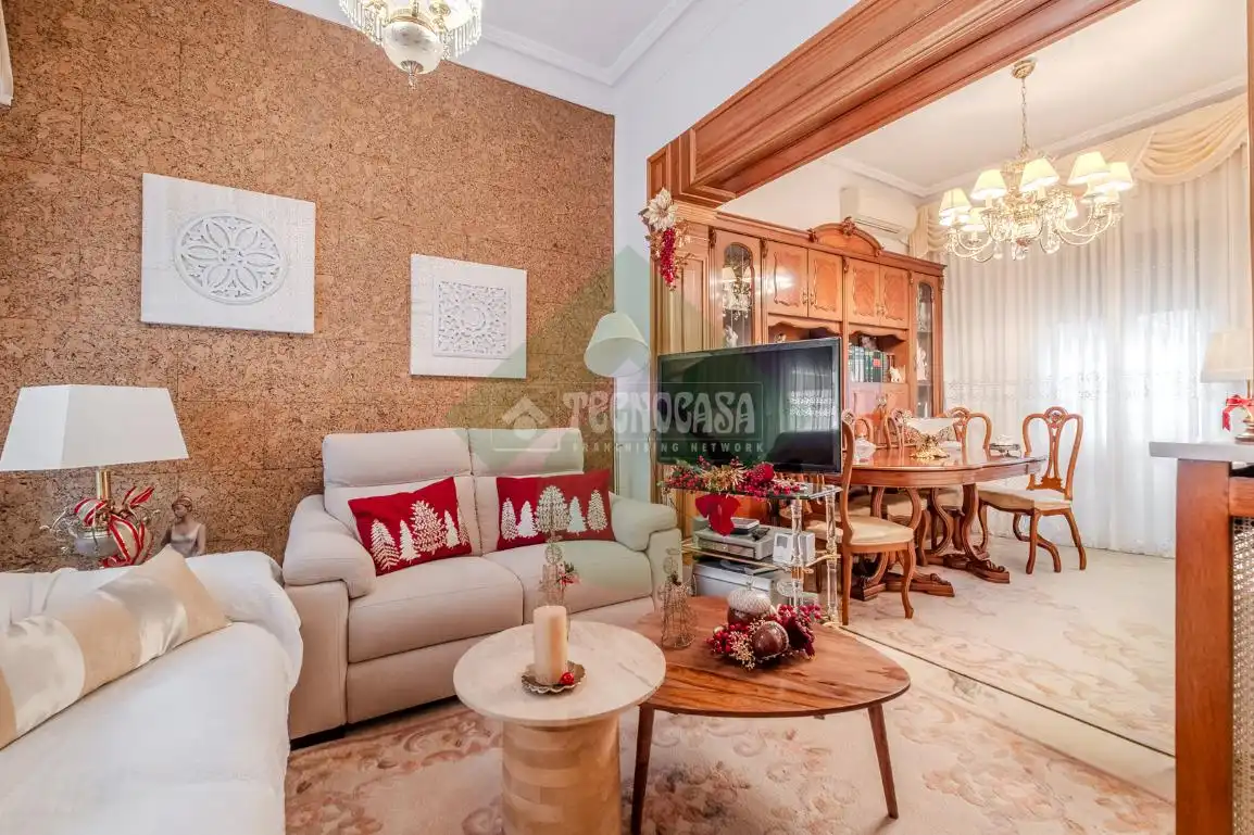 Living room of Houses for sale in Madrid  with Air Conditioner and Heating