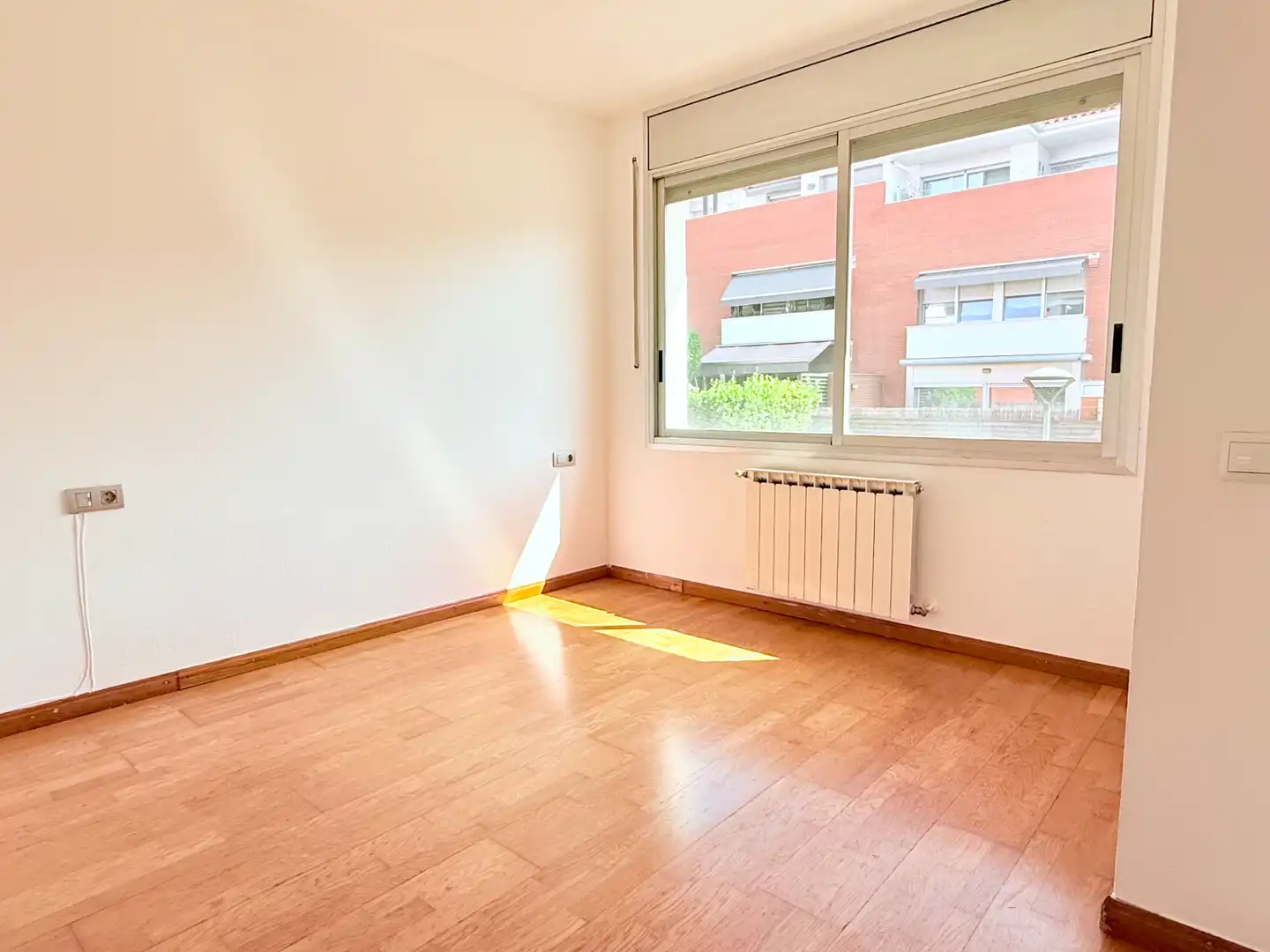 Habitación de Casa adosada de alquiler en Sant Feliu de Llobregat con Aire acondicionado, Calefacción y Jardín privado