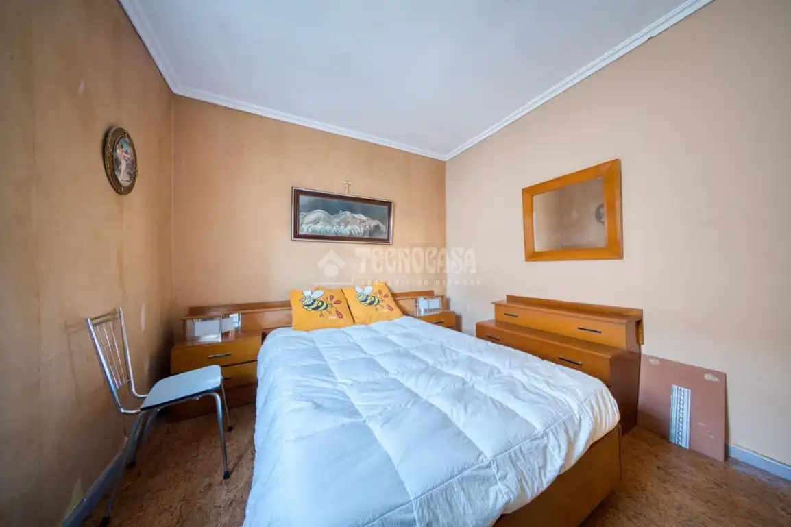 Habitación de Piso en venta en Valladolid con Calefacción