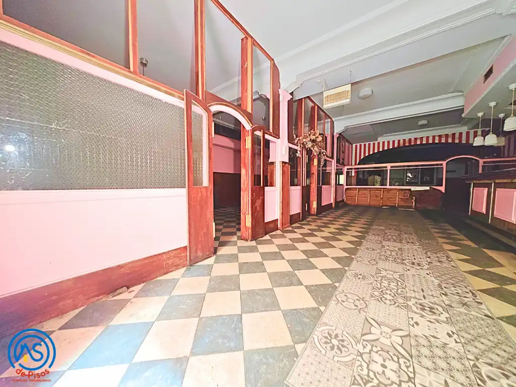 Geschaftsraum zur Miete in Zaragoza mit Parkett und Terrasse
