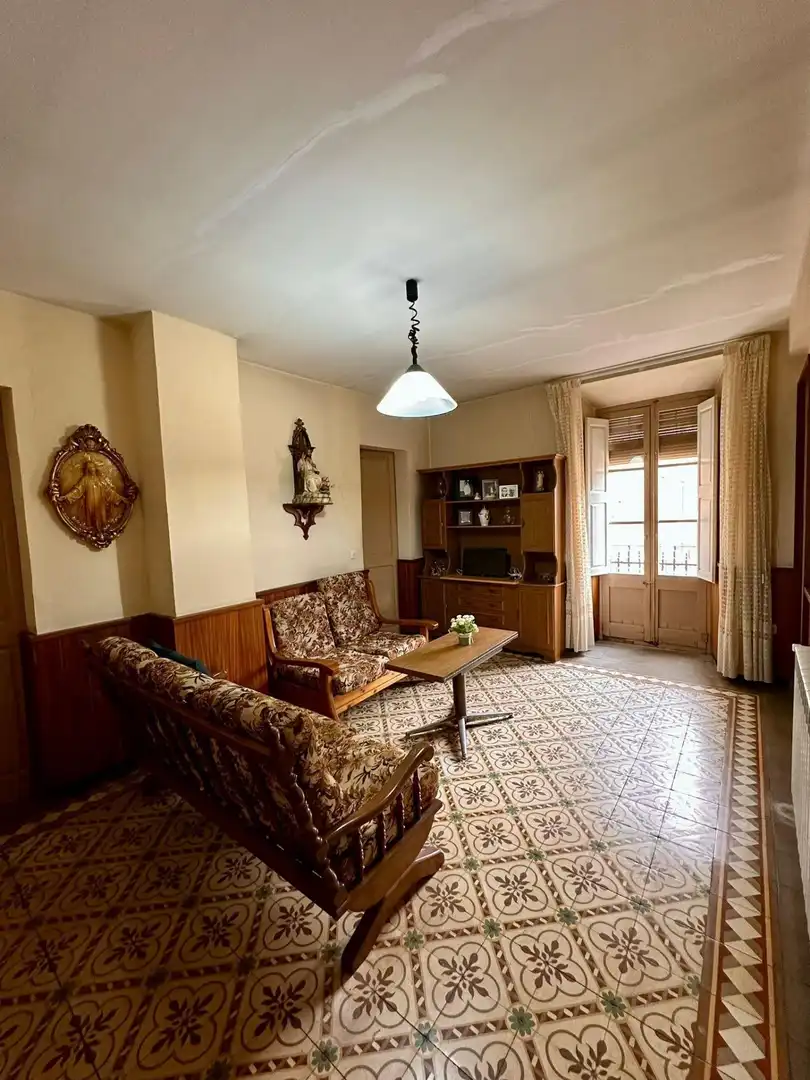 Adosado en venta en Sant Feliu de Pallerols