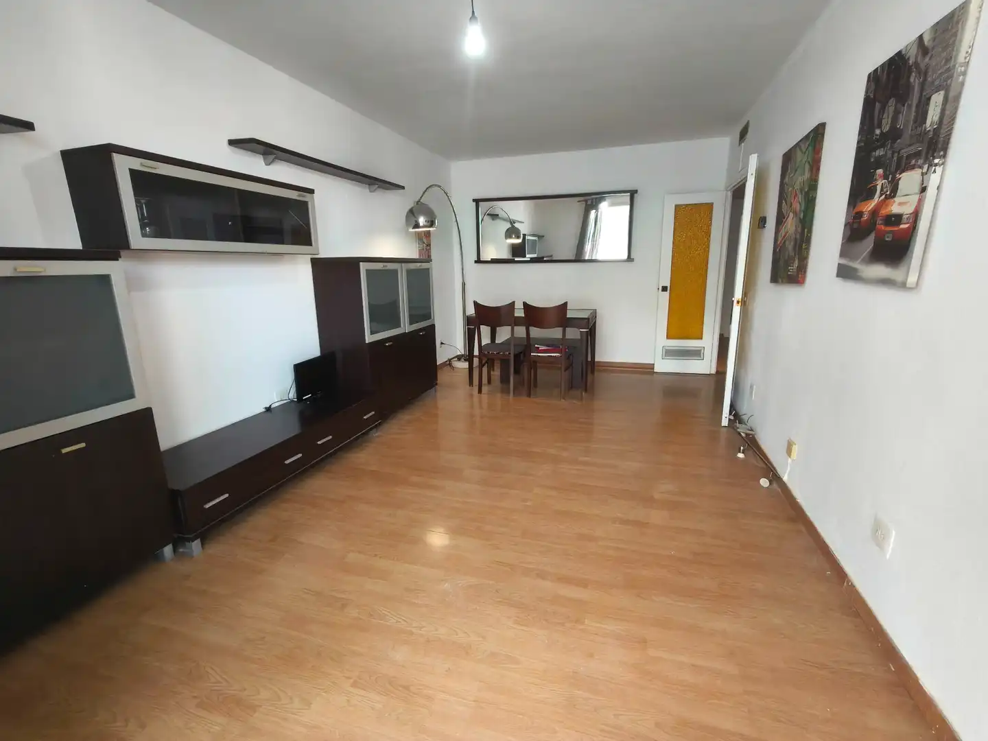 Living room of Flat for sale in Pineda de Mar  with Parquet flooring, Terrace and Furnished