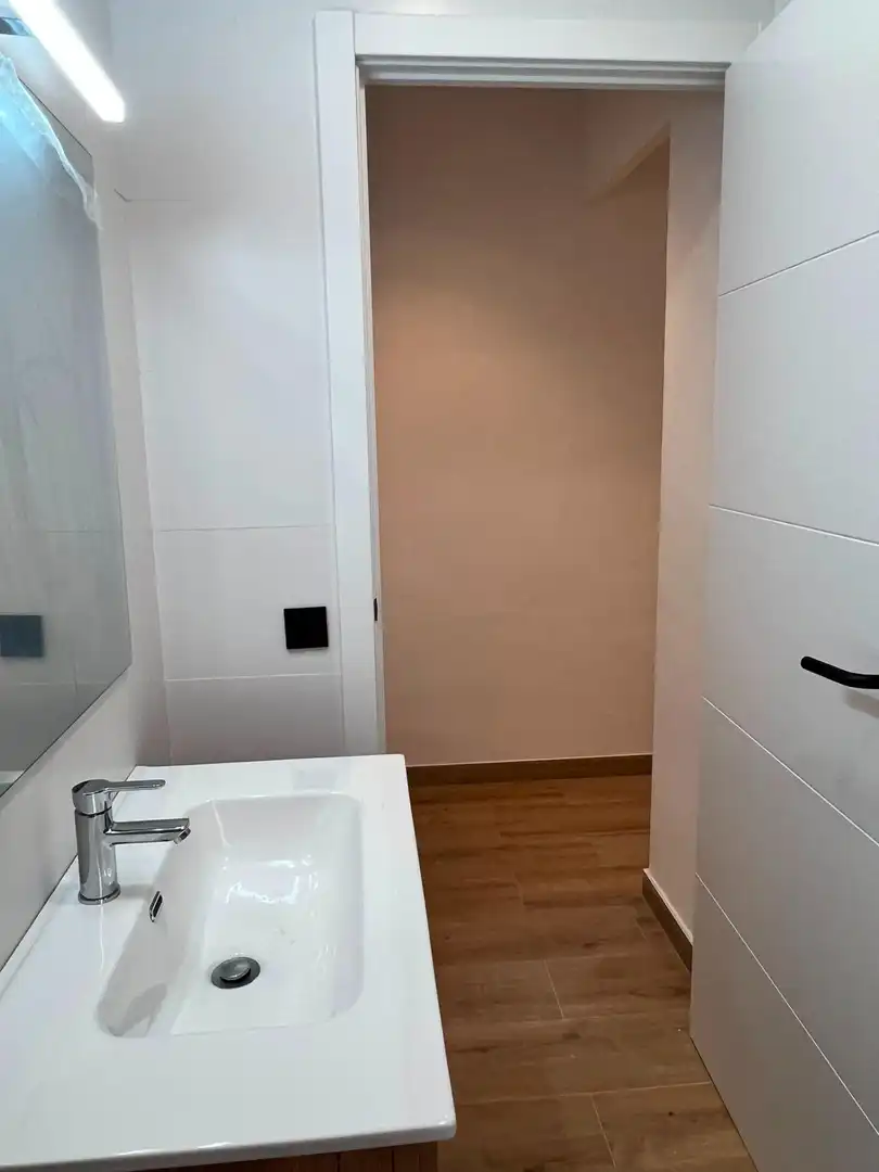 Flat for sale in Nou Eixample Sud, imagen 4