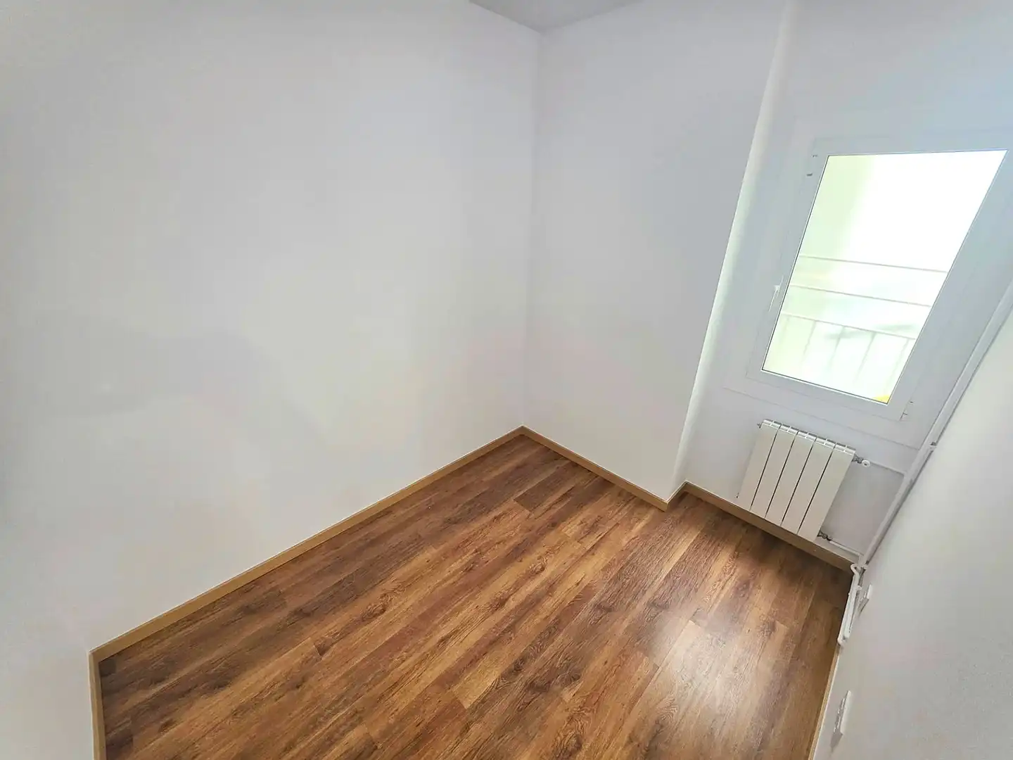 Wohnung zur Miete in Calle de Felipe de Paz, La Maternitat i Sant Ramon