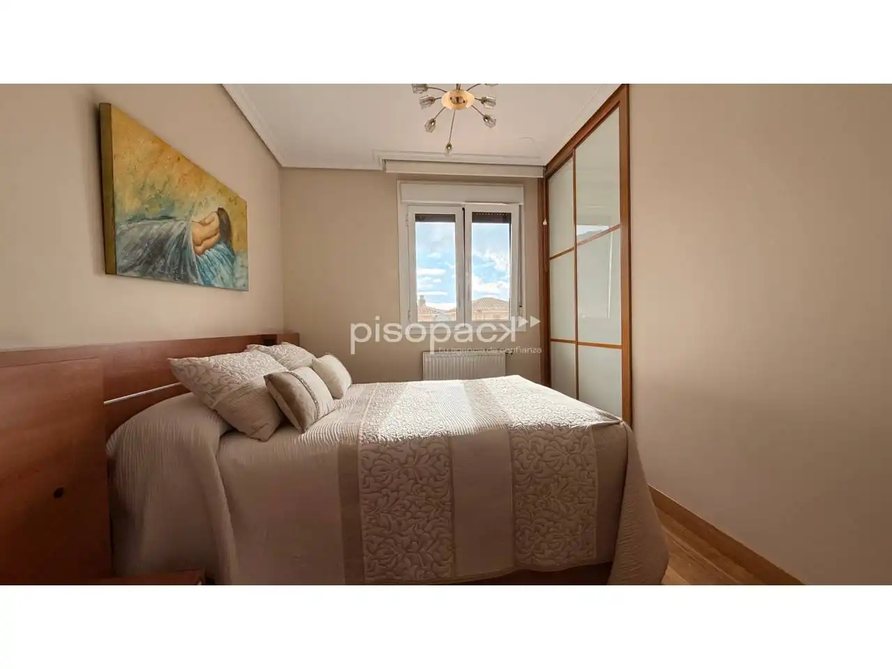 Habitación de Casa adosada en venta en Berrioplano / Berriobeiti con Calefacción, Jardín privado y Parquet