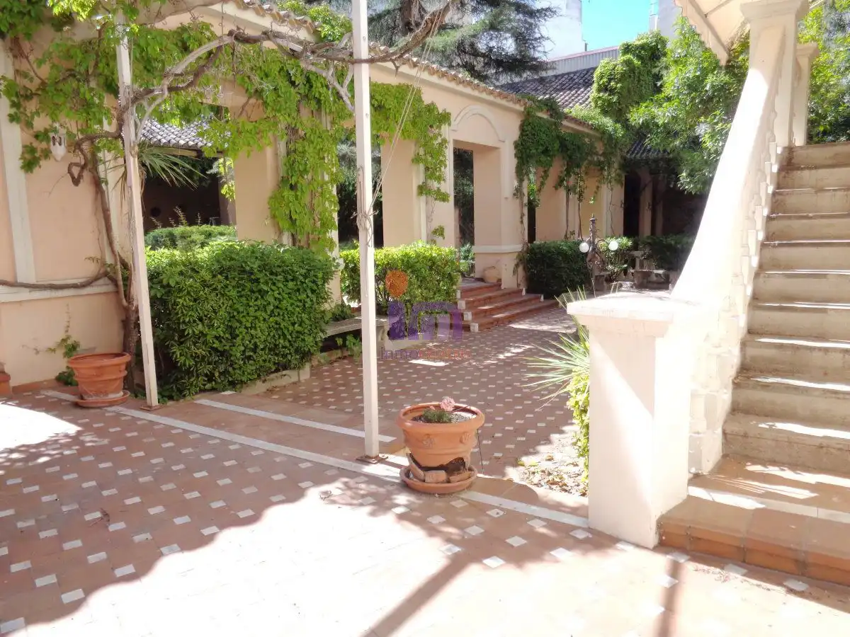 Jardín de Casa o chalet en venta en Valdepeñas con Aire acondicionado, Calefacción y Trastero