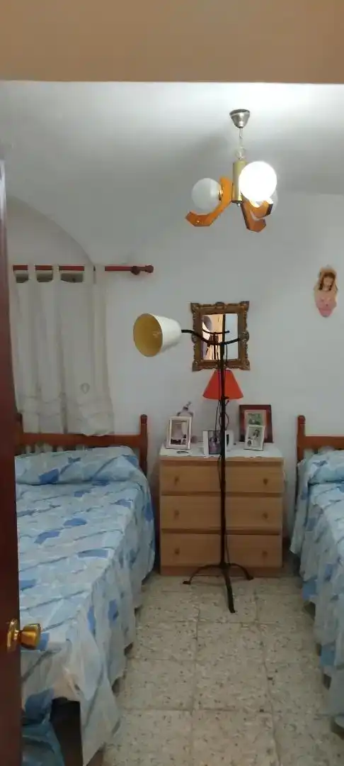 Habitación de Casa adosada en venta en Plasenzuela
