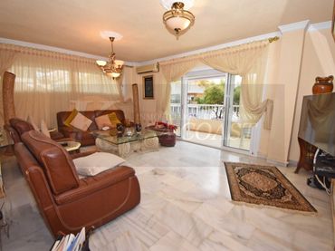 Piso con piscina en venta en Puerto Deportivo