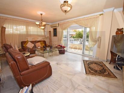 Living room of Flat for sale in Fuengirola  with Private garden, Terrace and Community pool