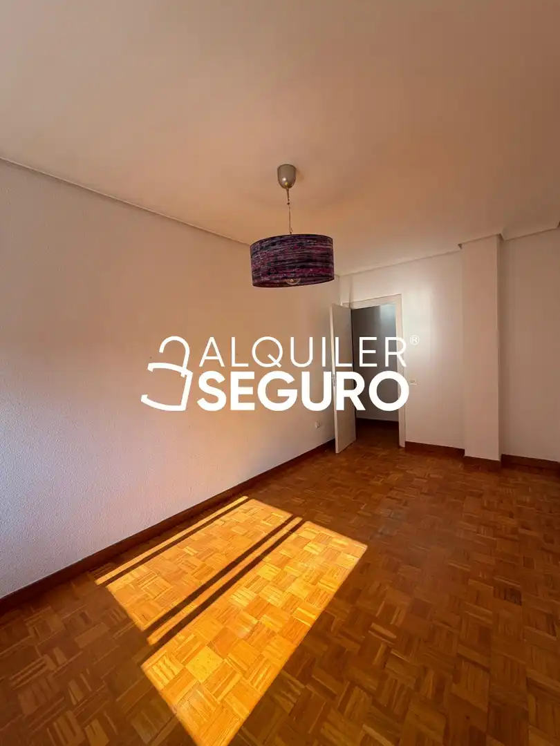 Flat with lift to rent in Ronda Magdalena, imagen 10