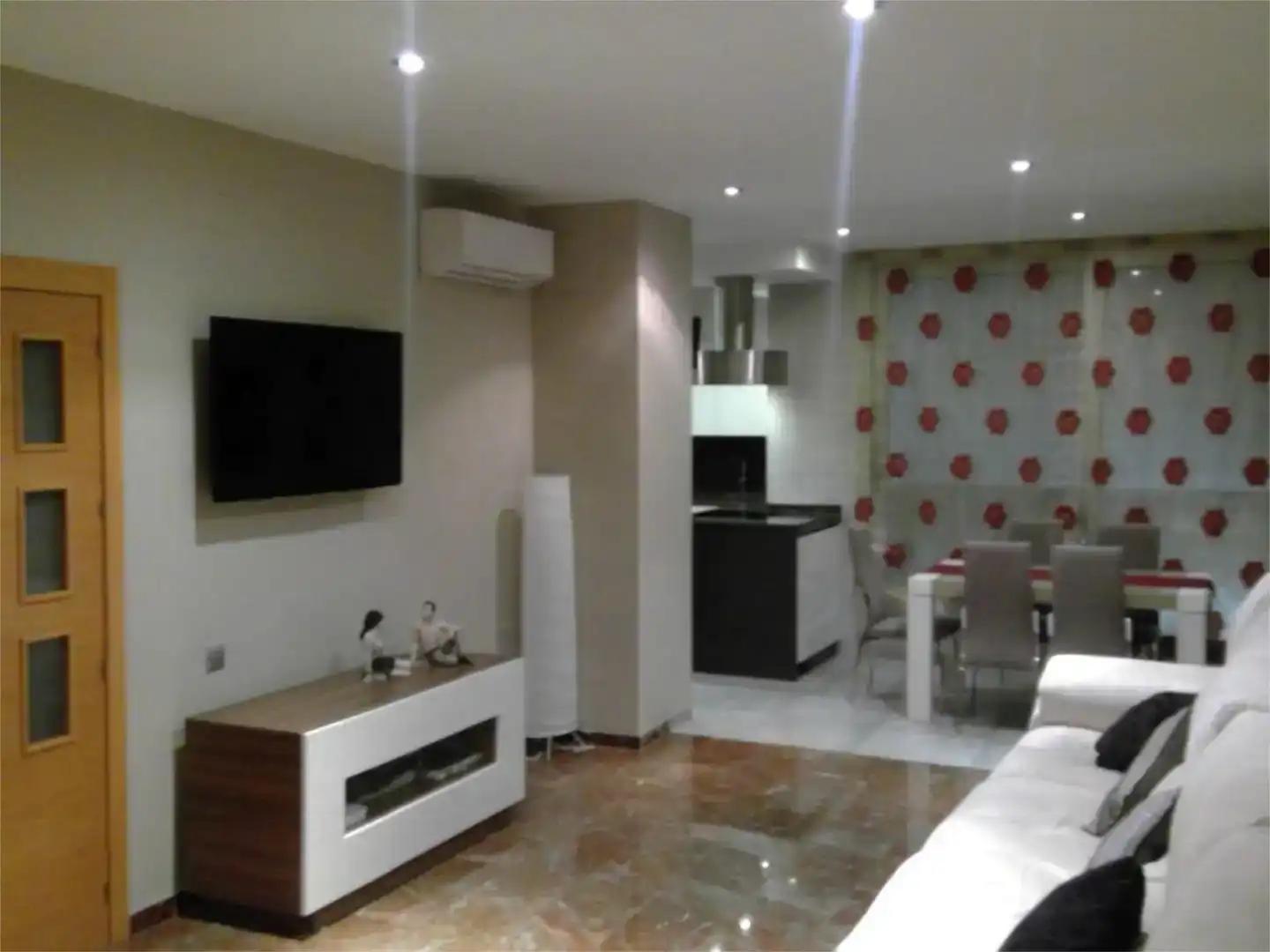 Sala de estar de Casa adosada en venta en Jardin Lucena