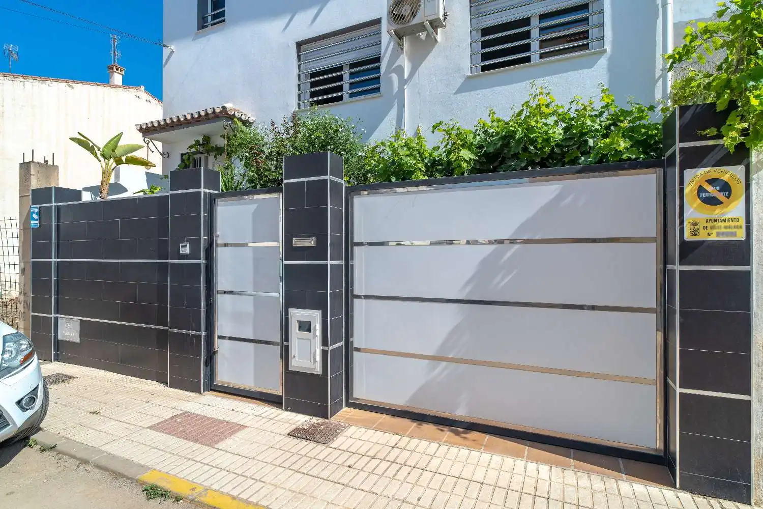 Casa o xalet en venda a Hispanidad - Vivar Téllez