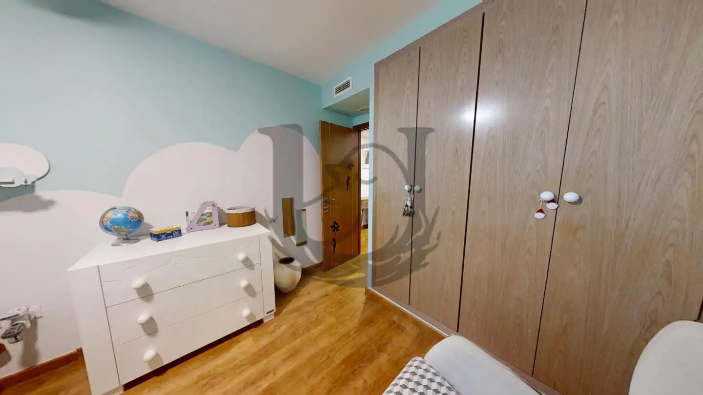 Bedroom of Attic for sale in Silla  with Air Conditioner, Heating and Terrace